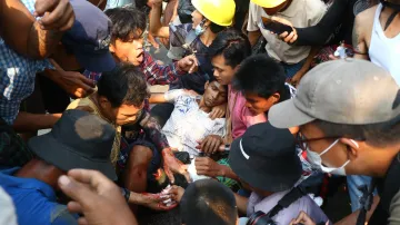 Víkendové nepokoje v Barmě