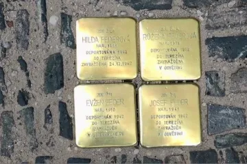 V Kolíně položili stolpersteiny na paměť rabína Federa