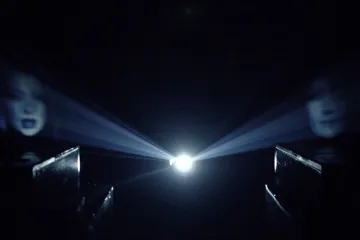 Robotika v umění: hudba z hub, 3D portréty z páry a zvuk bonsaje