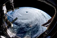 V Pacifiku se zformovaly dvě silné bouře. Na Japonsko míří tajfun Kong-rey, k Havaji hurikán Walaka
