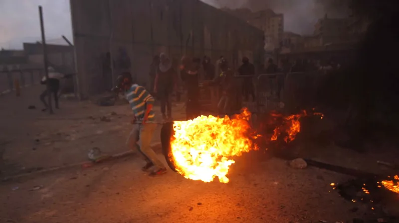 Potyčky v ulicích Jeruzaléma