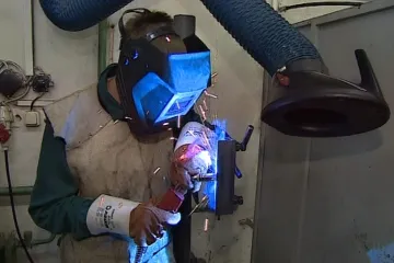 Jihomoravští svářeči sbírají úspěchy. Na trhu práce je jich ale málo