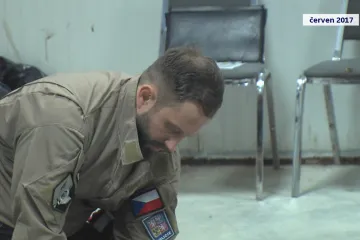 Česká armáda dočasně stáhla vojáky z Iráku, důvodem je i koronavirus. Muži už jsou doma