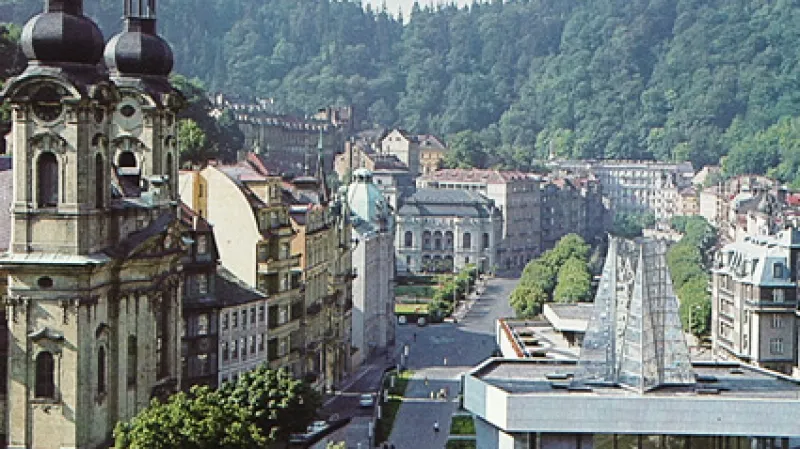 Lázeňská čtvrť v Karlových Varech.