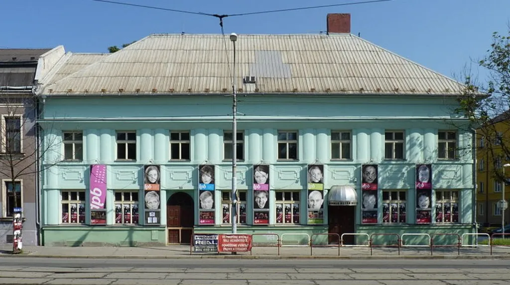 Divadlo Petra Bezruče