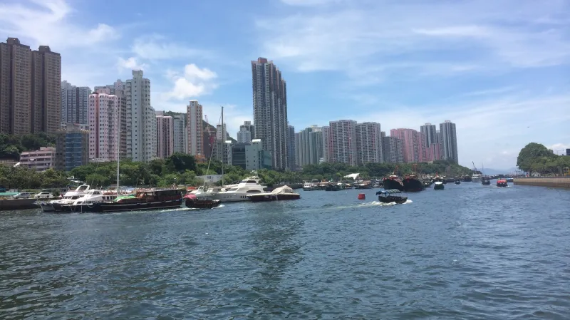 Výškové budovy jsou pro Hongkong příznačné