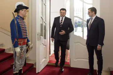 Tuhý předal Kiskovi pověřovací listiny a ujal se funkce velvyslance