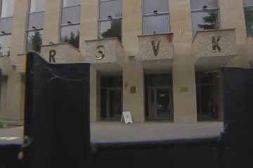 Ruští špioni dál působí v Česku. Kontakty hledají na přednáškách a společenských akcích