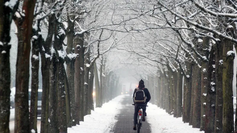 Evropu zasypal sníh