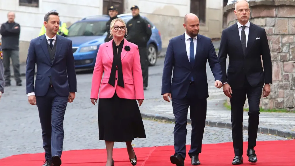 Ministři obrany V4 v Banské Štiavnici