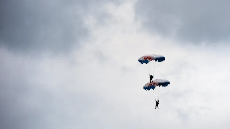 Pohnuté události z ledna roku 1943 si připomněli už i v roce 2013 v Rovensku pod Troskami na Semilsku. Městu tehdy hrozilo vyhlazení, protože místní ukrývali parašutisty