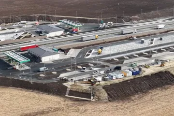 Na D2 se otevřela zvětšená odpočívka Zeleňák. Parkovišť pro kamiony je stále málo