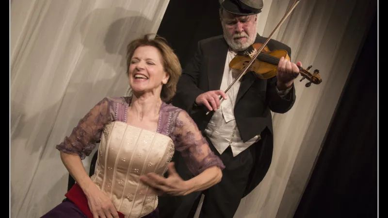 Když teče do bot (Divadlo Viola)