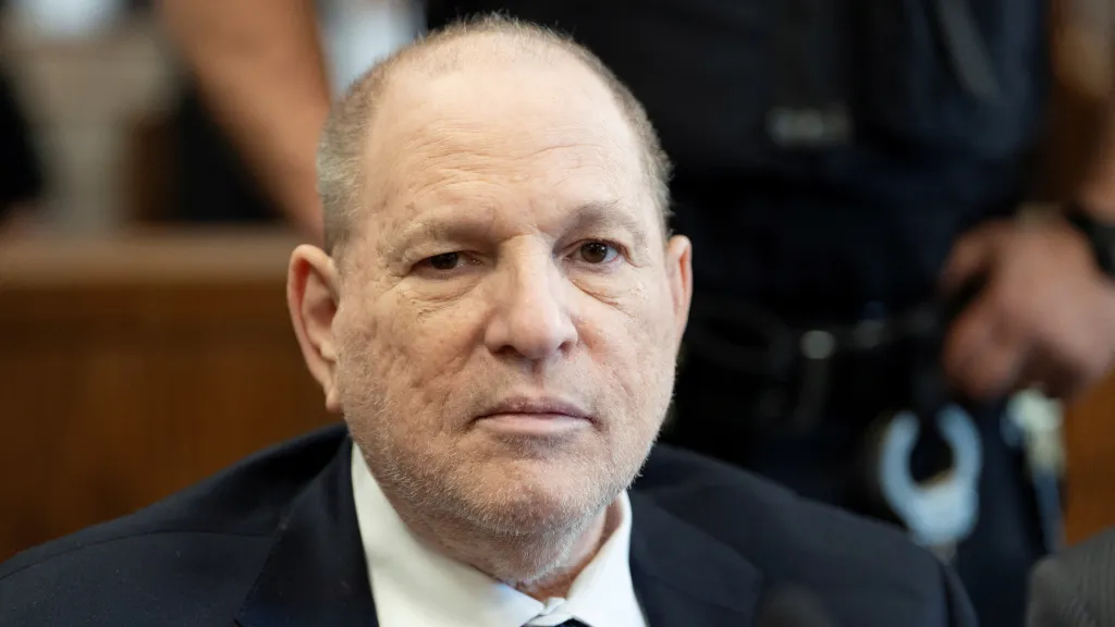 Harvey Weinstein u soudu v New Yorku (25. 6. 2026)