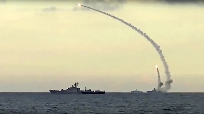 Ruský útok na pozice IS z Kaspického moře