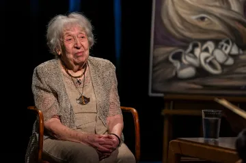 „Nesmíme zapomenout,“ říká Helga Hošková-Weissová, která přežila čtyři koncentrační tábory