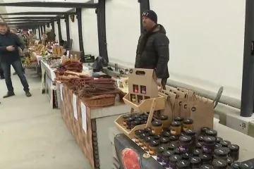 Tržiště ve Zlíně ožilo farmářskými trhy. Jeho rekonstrukce stála sto milionů