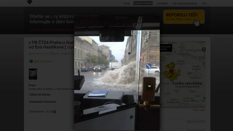 Jedna z mnoha fotografiií od diváků - Karlínské divadlo v Praze