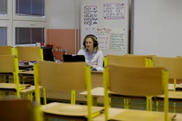 Kombinovaná výuka na ZŠ končí, oznámilo ministerstvo školství