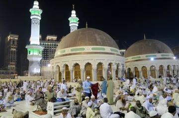 Na fotbale či při námluvách. Alláhu akbar není pokřik teroristů, ale běžná fráze, upozorňují experti