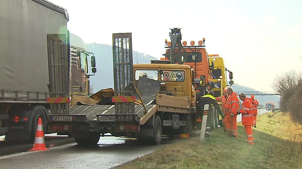 Nehoda na D5 u Berouna