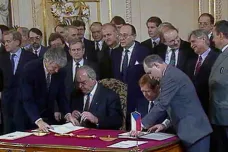 30 let zpět: Podpis smlouvy mezi ČSFR a SRN o dobrém sousedství a vzájemné spolupráci