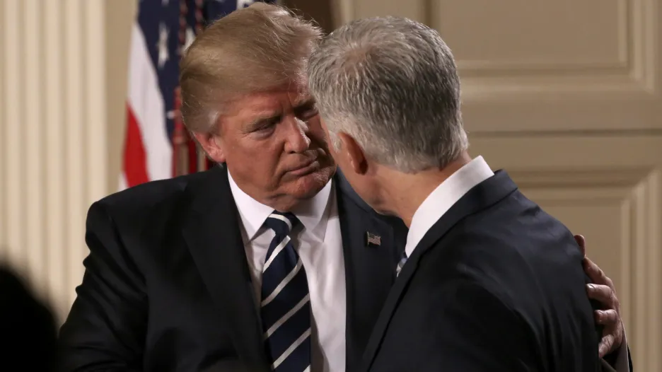 Trump nominoval do nejvyššího soudu Neila Gorsucha