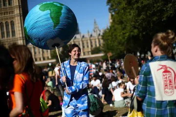 Tlak na klimatické zákazy se obrací proti původní myšlence, popsali vědci