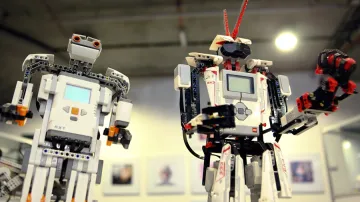 Festival robotů CAFE NEU ROMANCE 2013