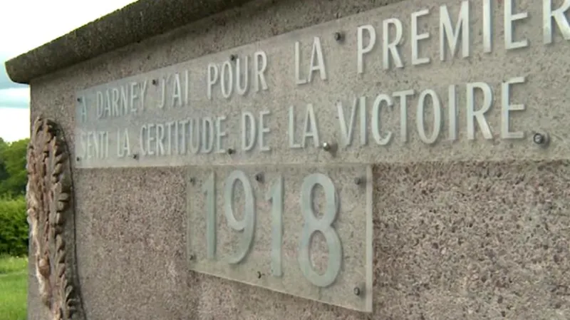 Památník v Darney