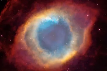 Webbův dalekohled pohlédl do zorničky Božího oka