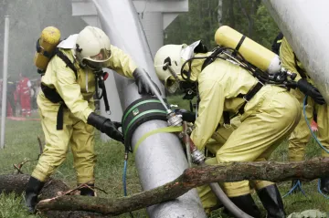 Ve výrobní hale Borgersu unikla nebezpečná látka. Zaměstnanci museli pryč