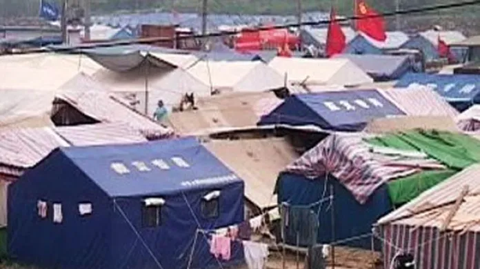 Stanová osada pro oběti zemětřesení v čínské provincii S'-čchuan
