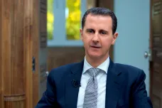 Lhář a cynik, odsoudil Asada šéf francouzské diplomacie kvůli slovům o smyšleném útoku chemií