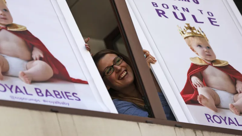 Británie žije blížícím se narozením královského potomka