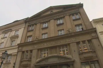 Do plzeňské knihovny už se nevejdou další knihy. Čeká ji proto rekonstrukce za sto milionů