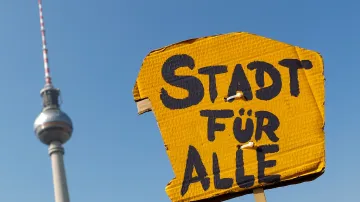 Berlínská demonstrace proti cenám nájmů