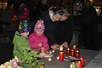 17. listopad v Lounech