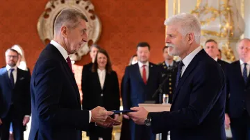 Prezident Petr Pavel jmenoval Andreje Babiše (ANO) premiérem