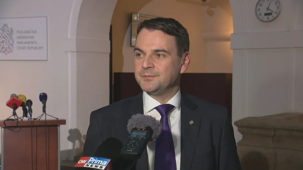 Předseda Motoristů Petr Macinka