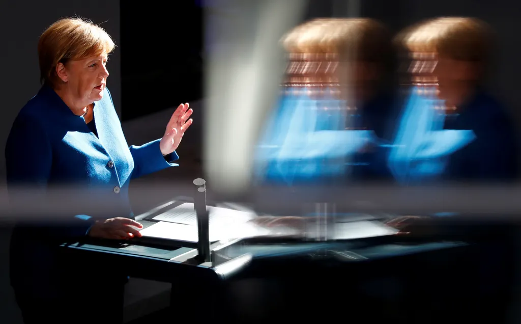 Německá kancléřka Angela Merkelová při projevu v německém parlamentu v Berlíně