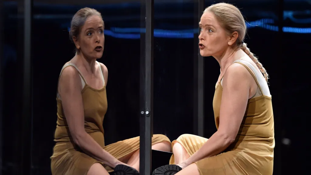 Heda Gablerová / Lucie Trmíková