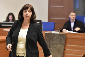 Exředitelka ČOI stojí před soudem, ovlivňování kontrol odmítá