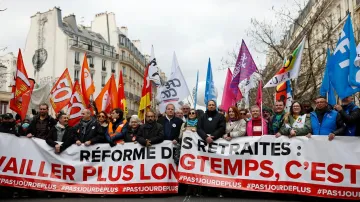 Protesty ve Francii proti zvyšování důchodového věku