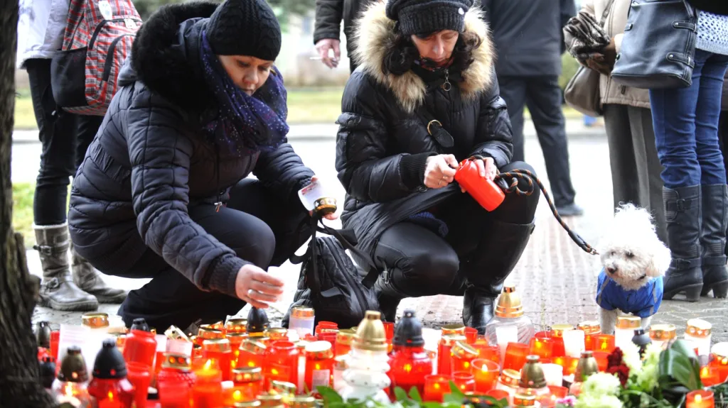 Pieta na místě tragédie v Uherském Brodě