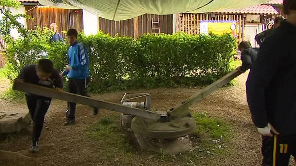 Studenti vyrábí elektřinu