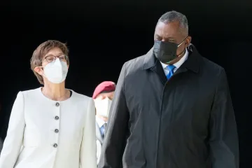 USA posílí kontingent v Německu. Austin potvrdil odklon od Trumpova plánu stahování vojsk