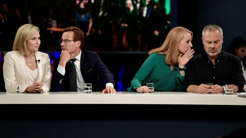 Vedení švédské středopravé aliance, Ulf Kristersson druhý zleva