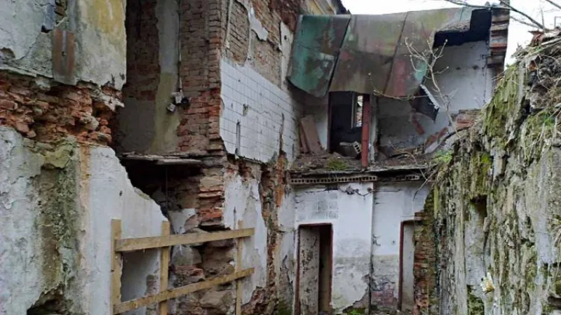 Bývalý hotel Praha (dvůr)