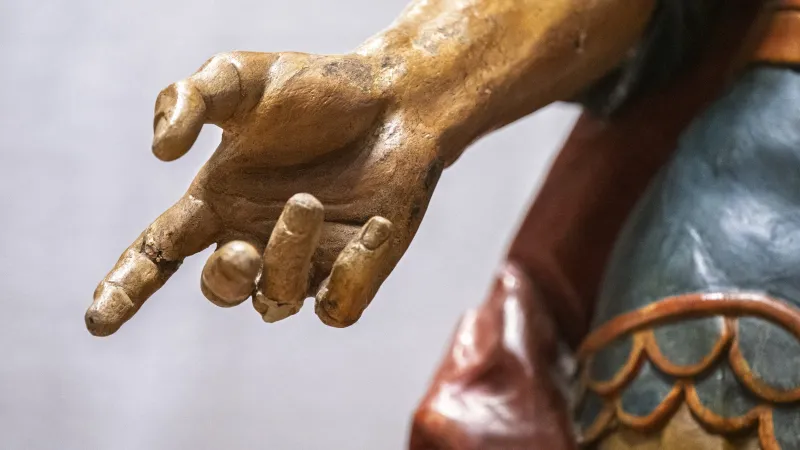 Navrácená ukradená socha Piláta Pontského z Římova